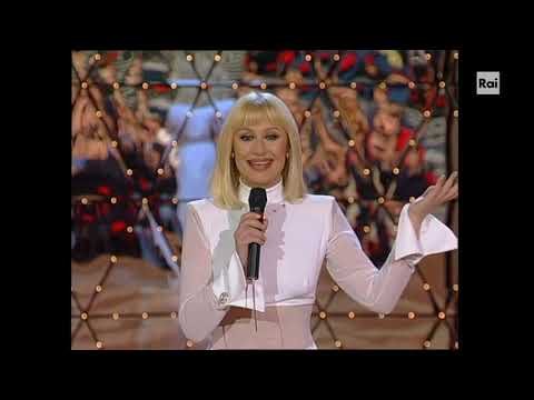 Raffaella Carrà - Medley (Carramba che sorpresa 1995)