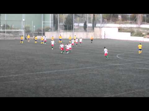 Gol de falta del trival.MOV