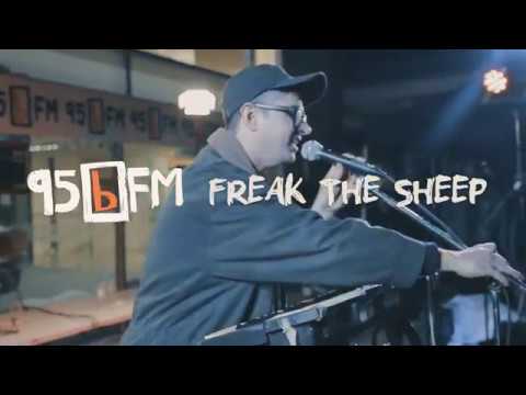 Out On The Freak: Power Nap - Night Business