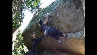 Video thumbnail de Romescu, 8a+ (before broken crimp). Can Bruguera