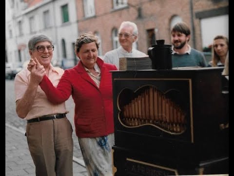 Arthur Prinsen draaiorgel : Johann Schrammel - Wien Bleibt Wien (Oilsjt Getj Men Ert Gestoelen)