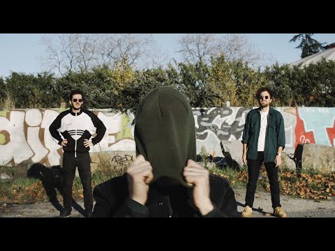 Mad Foxes - Crystal Glass (Official Video)
