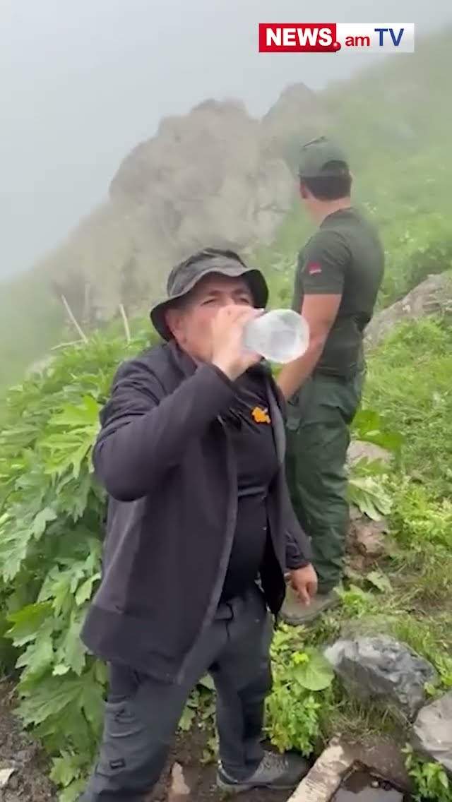 Փաշինյանի լեռնագնացությունը՝ նկարհանող խմբով եւ անվտանգության աշխատակիցներով