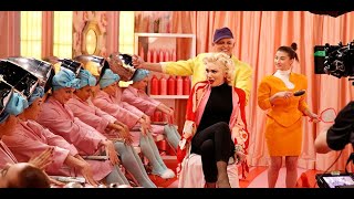 Gwen Stefani - &#39;Make Me Like You&#39; - Behind the Scenes of the History-Making Moment .... (02.16.2016)