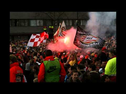 D'oude glorie: PSV Kampioen 2006 slideshow van mooie momenten