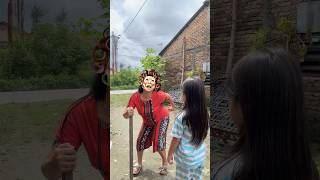 Download lagu My sister is afraid of getting an injection. mp3