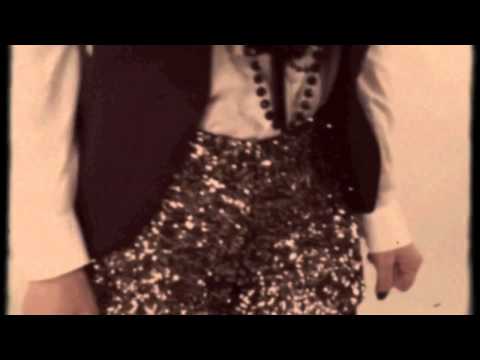 Miss Ventura December 2011 photosession making of