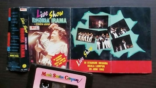 Download lagu Rhoma Irama - 01. Bersatulah ( Album Live Malaysia 1992 Original Musik Soneta ) mp3