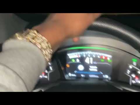 Yo Gotti Dollar fa Dollar Challenge (Ft MoneyWayMeatyie)