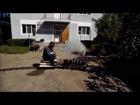 Locomotiva testata pe linie  curba . Autor : Skroban Alexandru