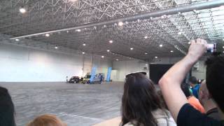 preview picture of video 'Expo Salão Batalha - Arrepiado Team - Parte 1 - 06/04/2014'