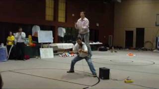 preview picture of video 'Violin Act From the Kansas City Juggling Festival 2009'
