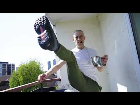 Tuggawar - D12 (Official Music Video)