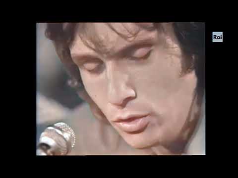 Roberto Carlos na Itália - Quero que vá tudo pro inferno (1970 colorido)