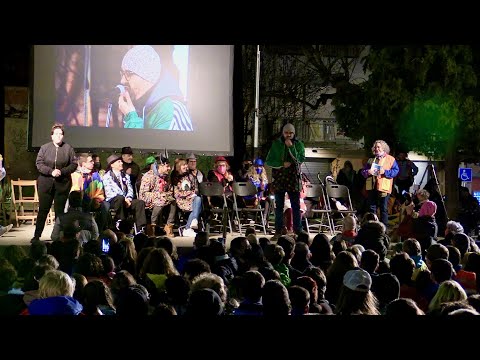 Bramada Carnaval de Solsona 2022 (Plaça del Camp Dissabte Nit 26 febrer 2022)