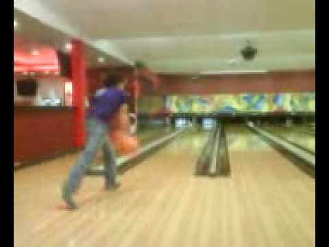 Yayo en el boliche