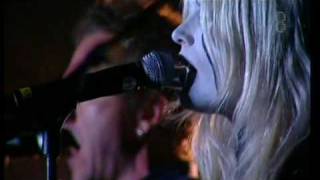 dEUS - Slow (live with Karin Dreijer Andersson) Pukkelpop 21/08/2009