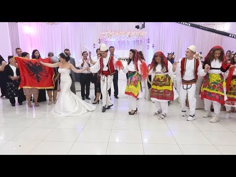 Nje valle popullore shume e bukur - Dasma Shqiptare 2018