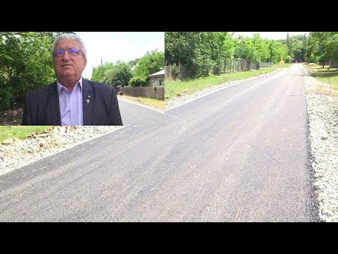 Lucrări de asfaltare în comuna Ciochina