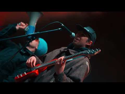 MAJKUN - BEJS (Live feat. TIME KEEPER)