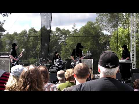 The Black Belles - Howling at the Moon Live