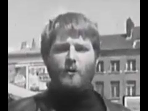 Wannes Van De Velde - live op de Vogeltjesmarkt.  - 1967