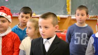 preview picture of video 'Serbarea de Crăciun - clasa a II-a'