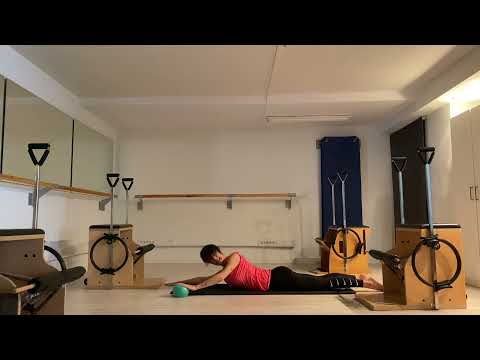 PILATES SOFTBALL/ PELOTA PEQUEÑA