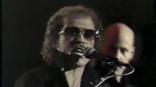 Balance Breakin&#39; Away  Solid Gold