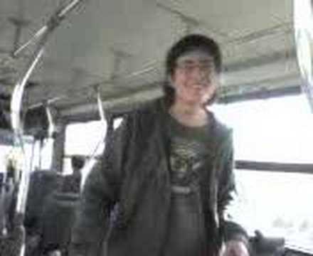 WALDO CANTANDO EN LA I02