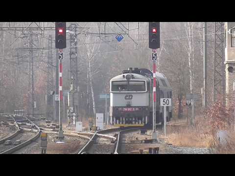 Brejlovec 754 042-0  a  Bardotka 749 264-8 Praha hl.n. - Čerčany