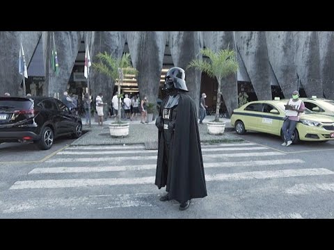 فيديو "دارث فيدر" من حرب النجوم يشجع البرازيليين على تلقي اللقاح المضاد لكوفيد 19…