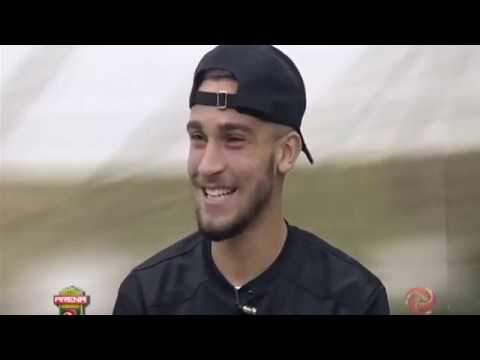 Gabriel Tchó Tchó, meio campo do Tupi, e Dalvam Luiz, no bate-papo com Fernando Júnior