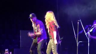 Dallas Smith Invites Abby Stewart to perform &quot;Nothing But Summer&quot;