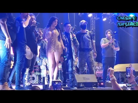 KARELY RUIZ, LE DA BESO A UNA FAN, PRIDE 2023 @karely_ruiz