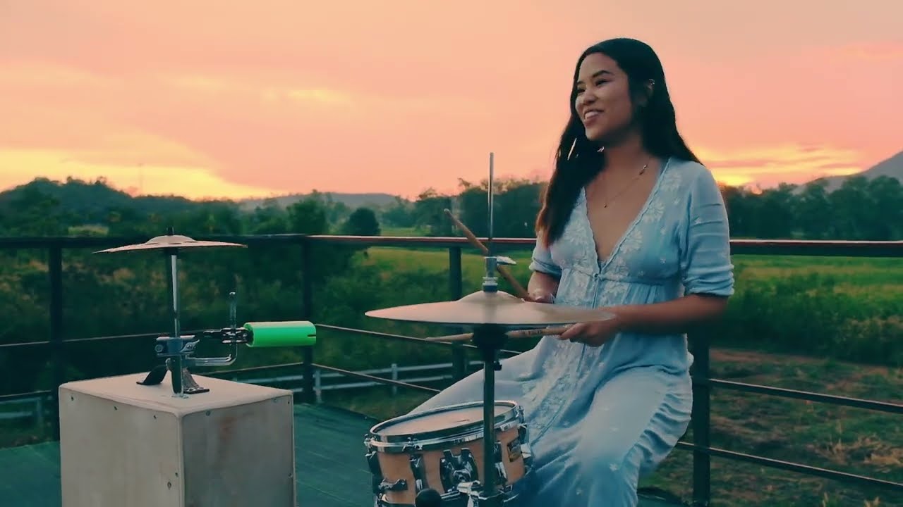 Sunset Jam at "Si Chomphu"