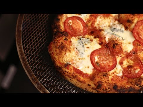 How to Make Homemade Pizza: Tips and Techniques for Perfect Pies