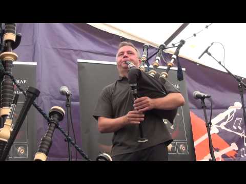 Stuart Liddell's incredible Duncan MacRae Bagpipes Launch Performance!