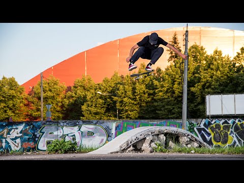 Juju & Hirsch in Baltics