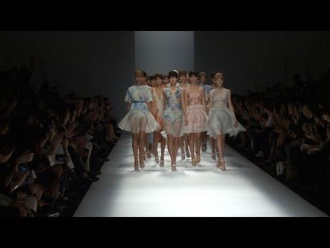 Cacharel Spring Summer Women Collection 2013 in Paris (novoice)