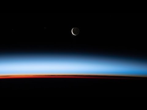 Moon Musings with Julia Goodman, Isabel Hawkins, and Aparna Venkatesan | Exploratorium