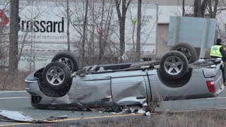1 dead, 3 hospitalized after crash on Burlington QEW off-ramp