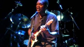 Robert Cray - Trouble & Pain 1.AVI