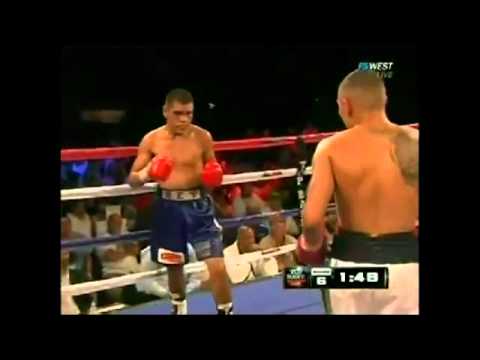 Mike Alvarado vs. Breidis Prescott Preview