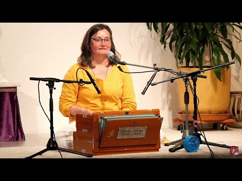 Satsang - Kirtan, Mantra und Arati mit Katyayani - Yoga Vidya Ashram Live, 22.10.2021, 7:00 Uhr