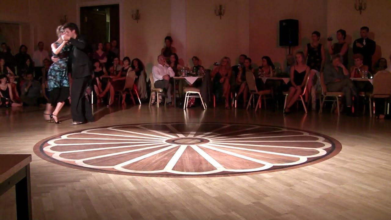 Luiza Pasierowska and Oscar Casas - Donato - La Tapera