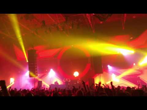 Frequencerz & Bass Chaserz - Run With The Renegades @ ESSENTIAL 2016. | 4K.