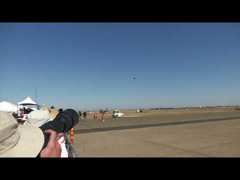 F-22 Raptor Highspeed pass Goes Unrestricted Climb