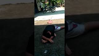 Download lagu anak kecil kesurupan lagu bangbung hideung | Kepalanya Hampir Hilang mp3