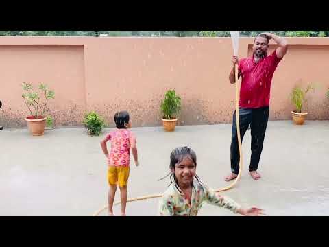 Dhriti r smiti mile kemon chan korlo 🥰😘😍🥰